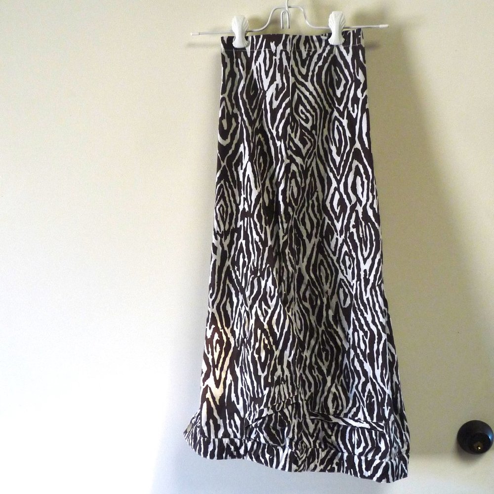 Chico's Weekend zebra print capri pants size 2 brown white cotton